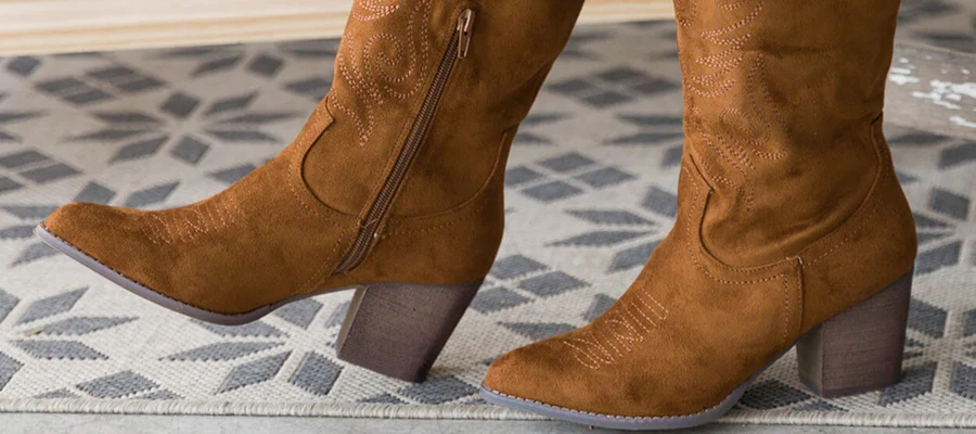 How to combine boots and brown booties