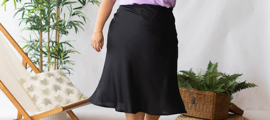 How to combine a midi skirt