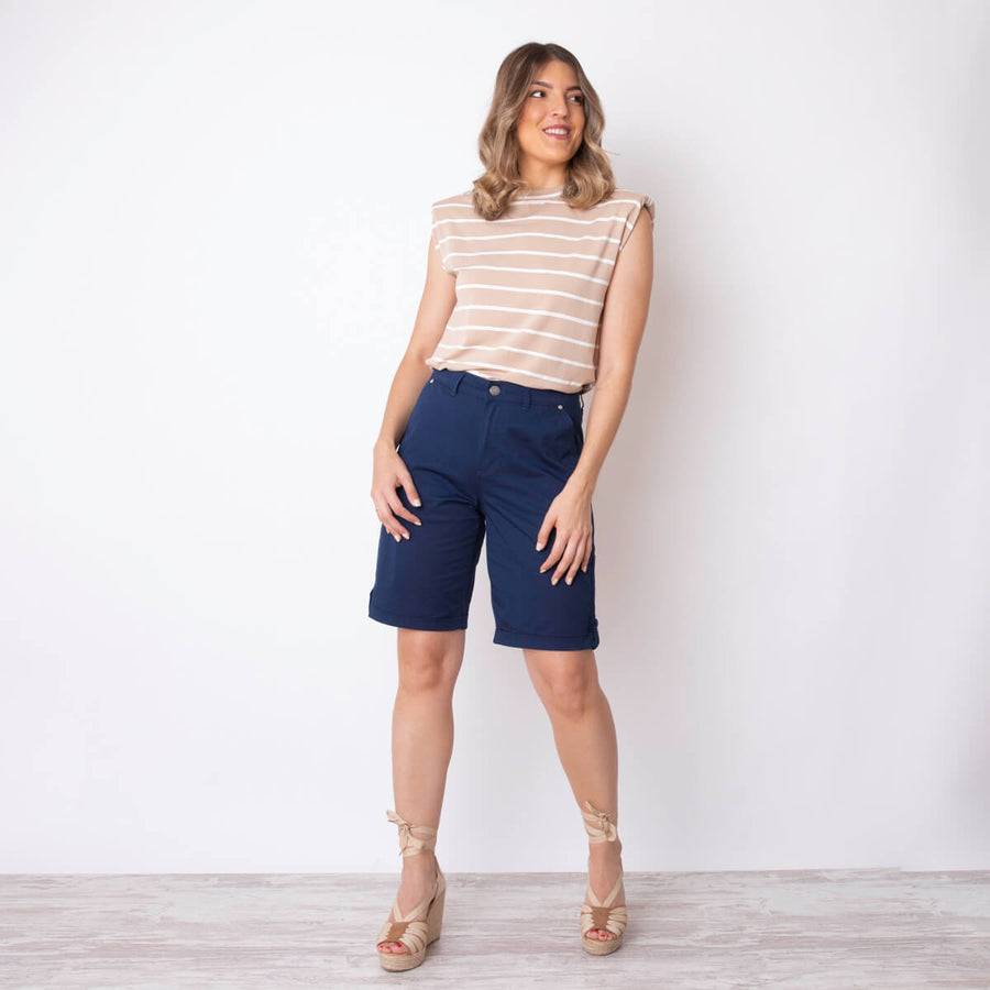 Basic Bermuda Shorts With Belt - Blue