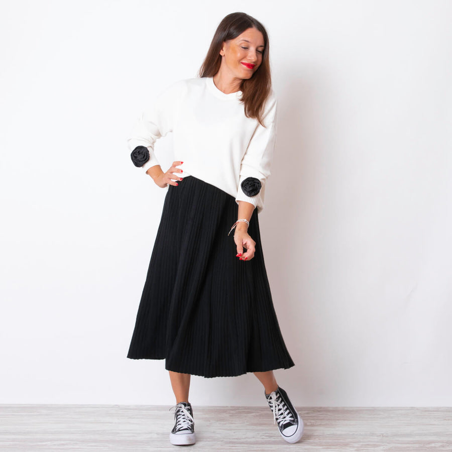 Textured Knit Skirt - Black