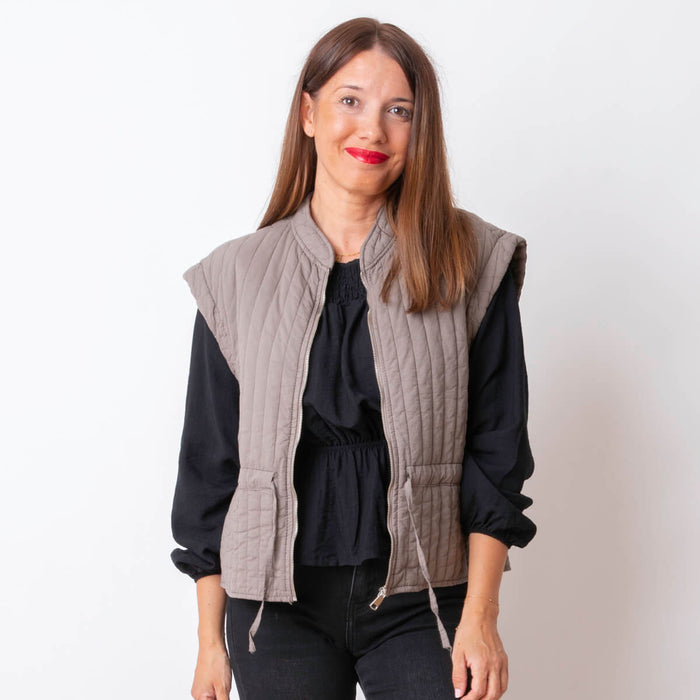 Quilted Vest - Mole