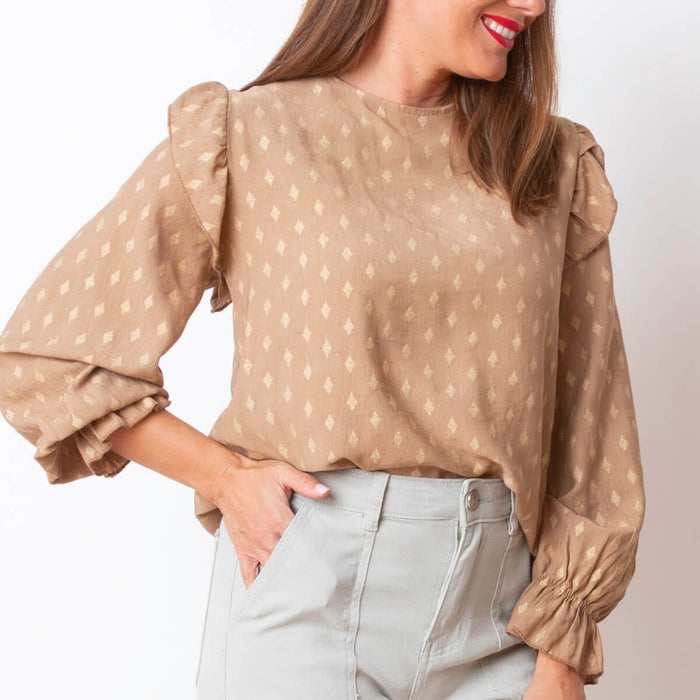 Blusa con dettaglio dorato - Cammello